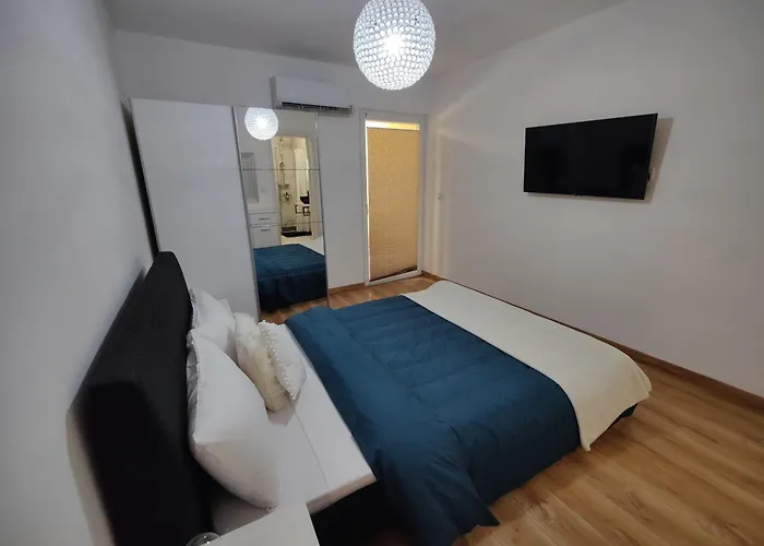 Modern 6 Apartament *