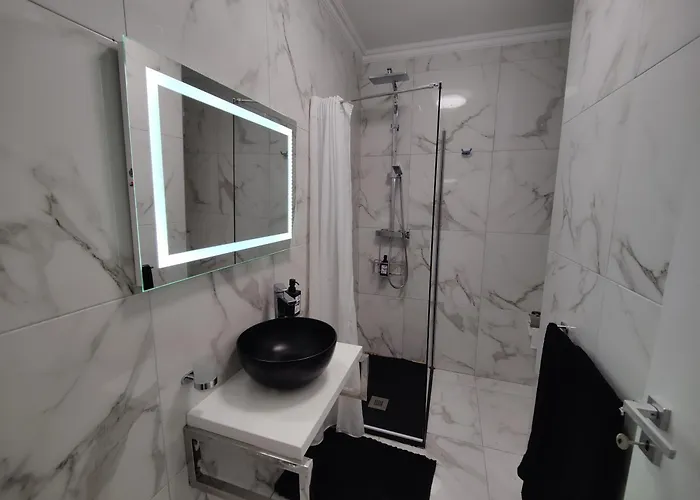 Modern 6 Apartament *