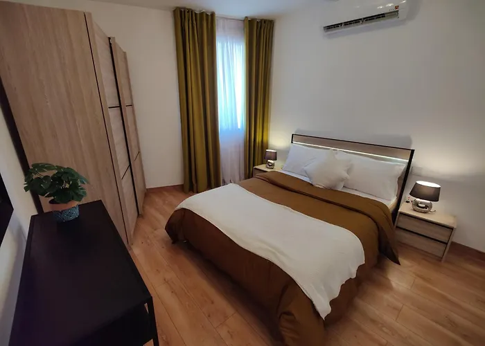 Modern 6 Apartament *