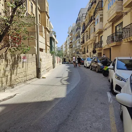 Apartment Modern 6 *